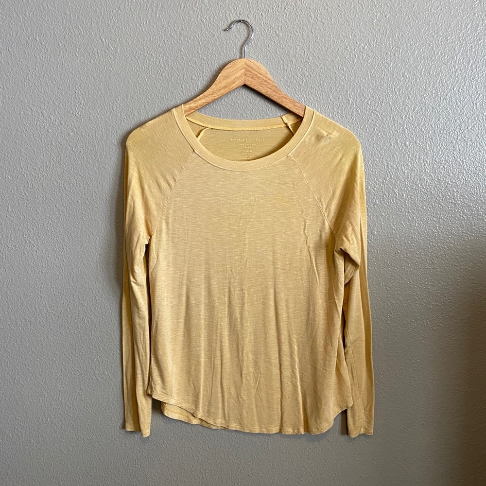 American Eagle Soft and Sexy Yellow Long Sleeve